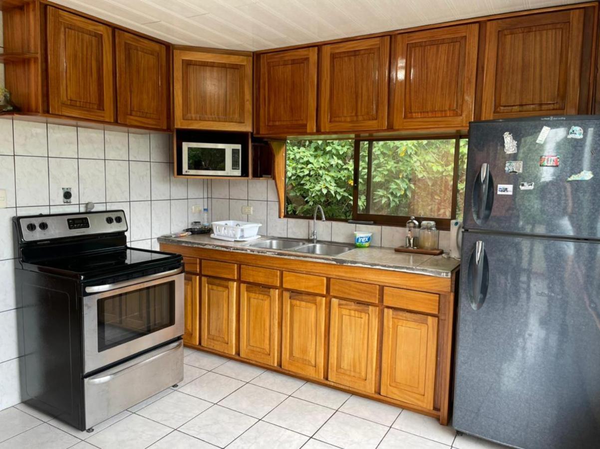 La Casa Bonita Apartment Monteverde ภายนอก รูปภาพ